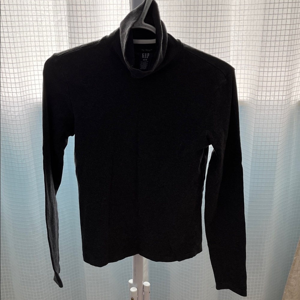GAP Long Sleeve Tops Size M/L